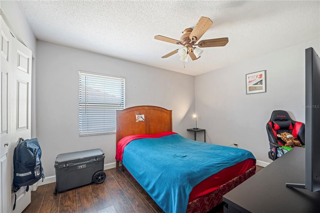 For Sale: $249,900 (2 beds, 2 baths, 1173 Square Feet)