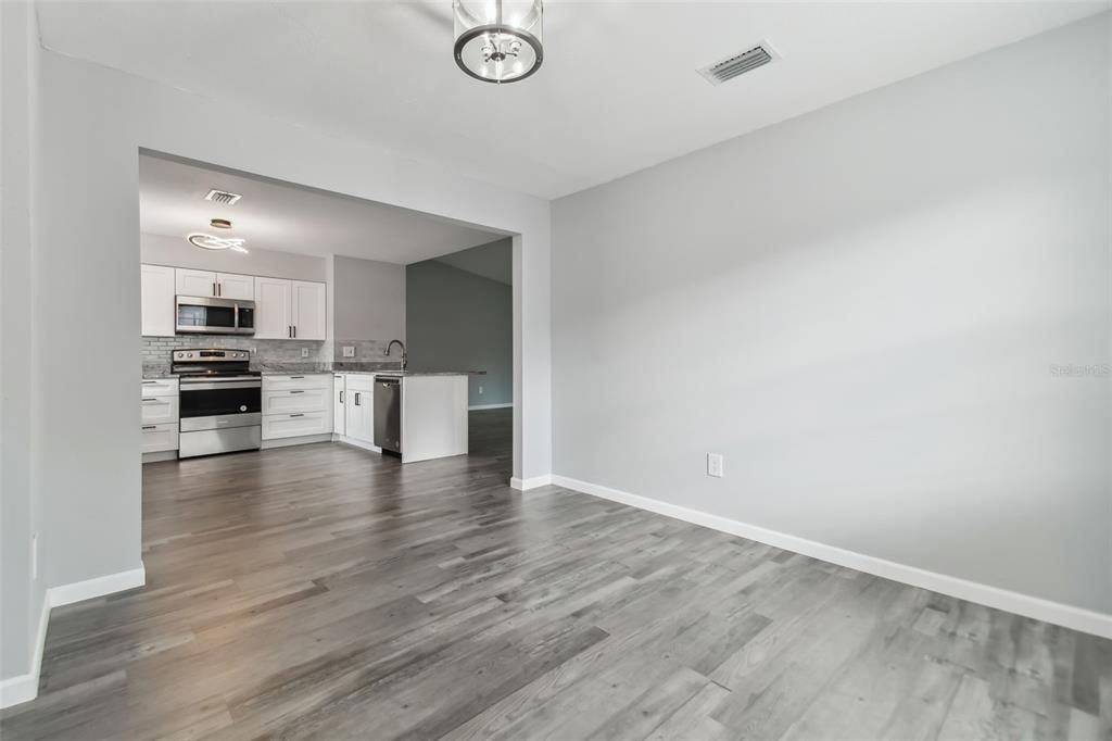 For Sale: $459,000 (3 beds, 2 baths, 1328 Square Feet)