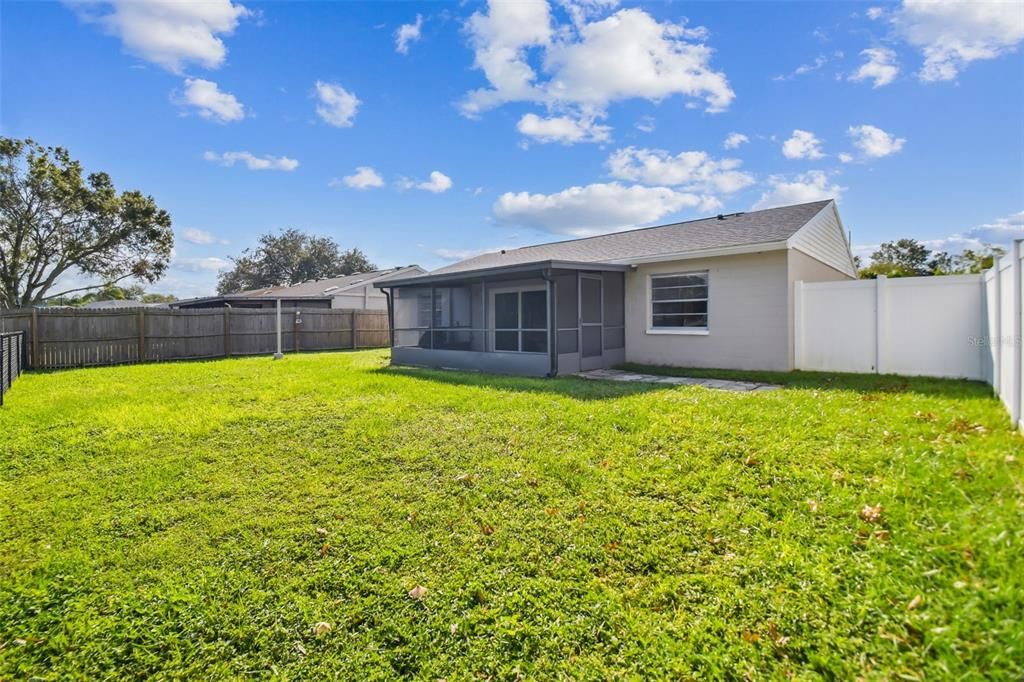 For Sale: $459,000 (3 beds, 2 baths, 1328 Square Feet)