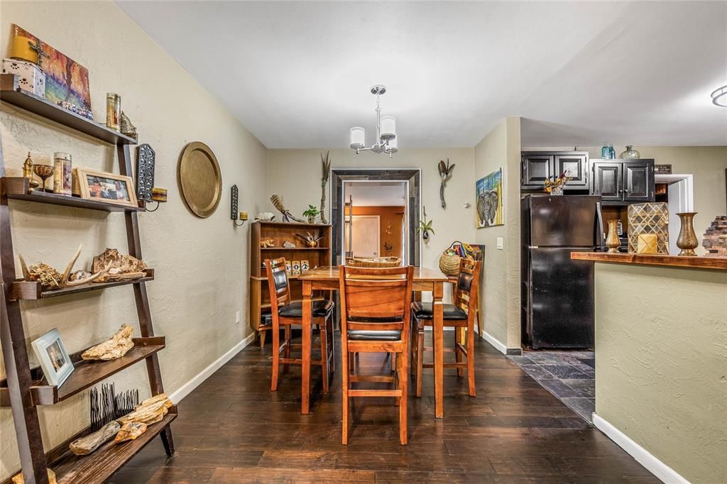 For Sale: $349,000 (4 beds, 2 baths, 1534 Square Feet)