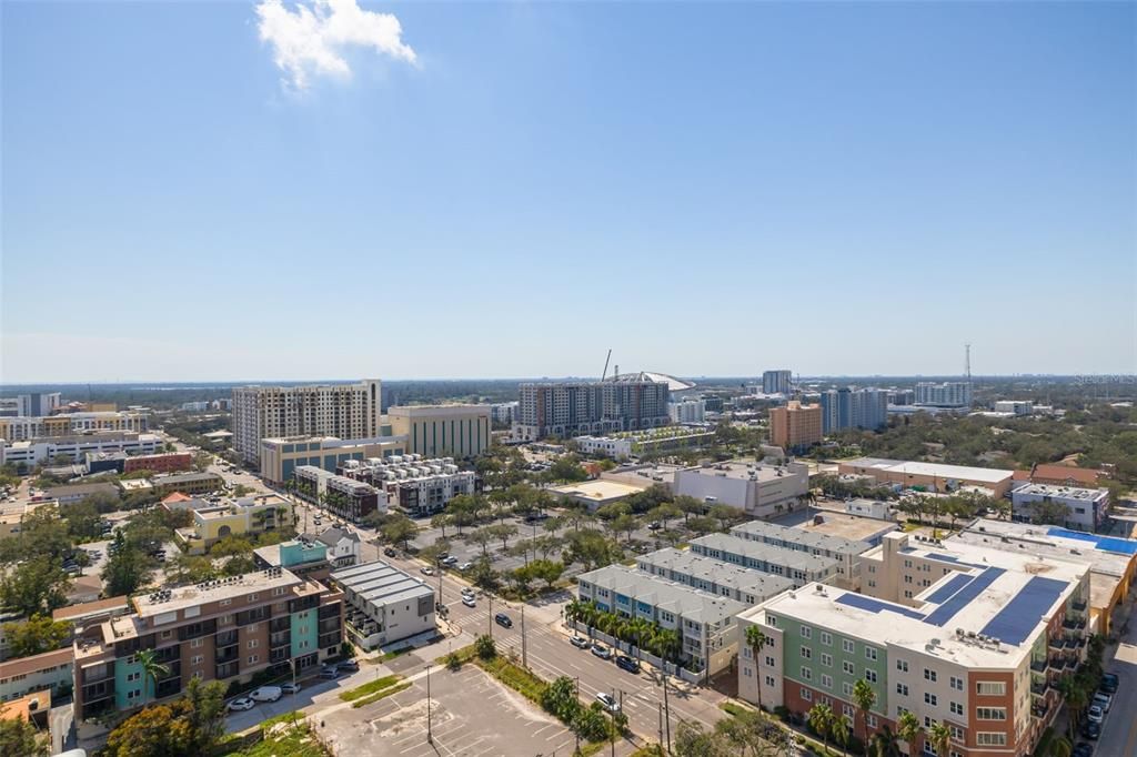 For Sale: $1,599,999 (2 beds, 2 baths, 1753 Square Feet)