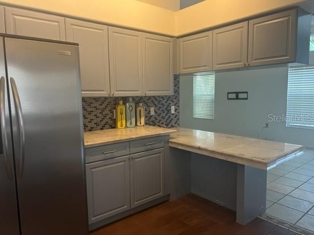 Breakfast Counter looking to Family Room