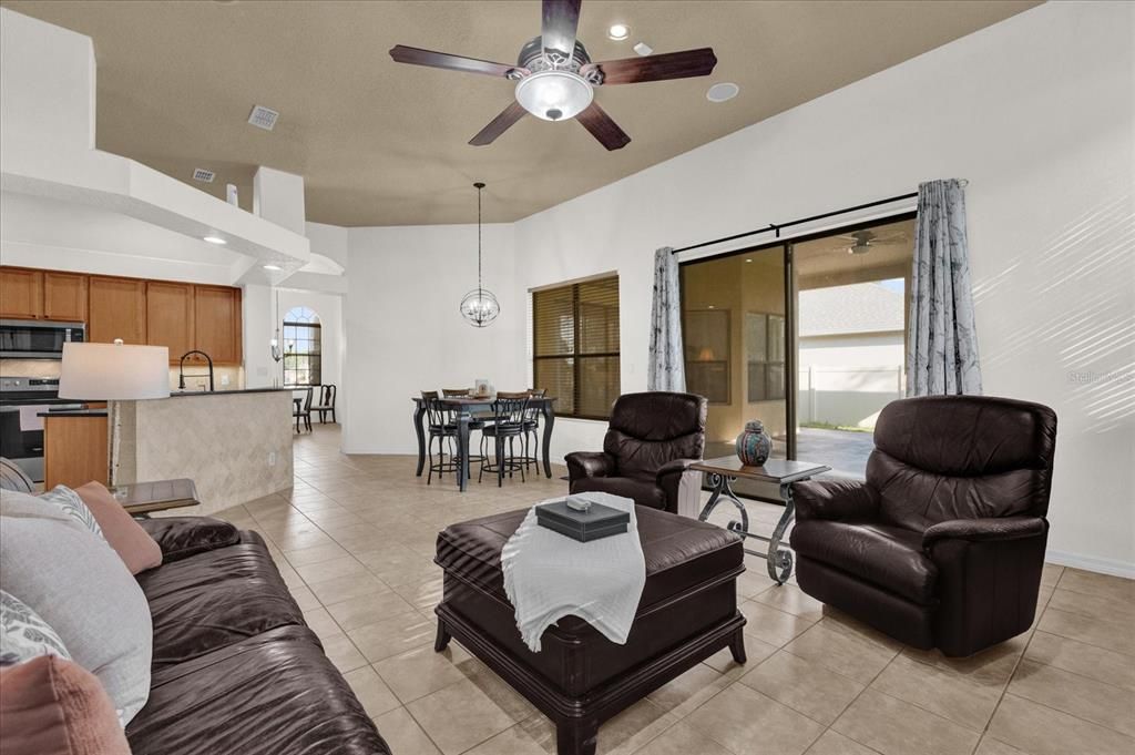 For Sale: $630,000 (4 beds, 3 baths, 2717 Square Feet)