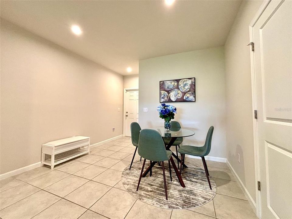 For Rent: $2,600 (3 beds, 2 baths, 1440 Square Feet)