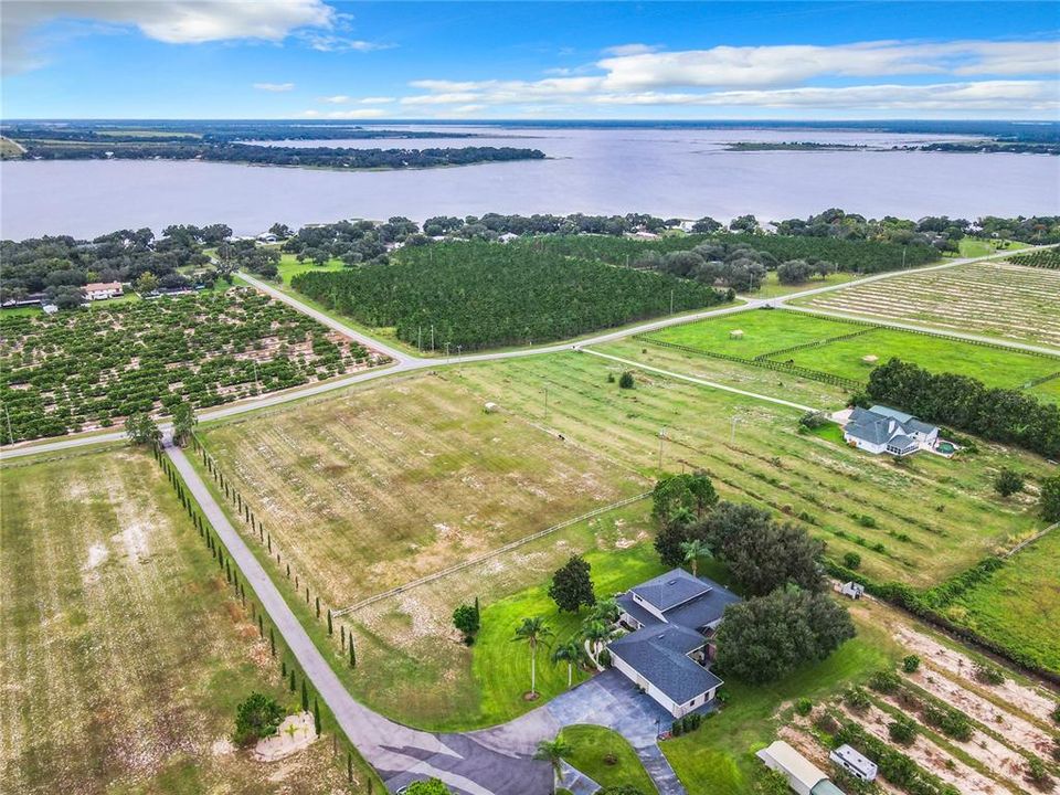 Crooked Lake, one of the most pristine lakes in Florida, is close by and there are public boat ramps to launch from.