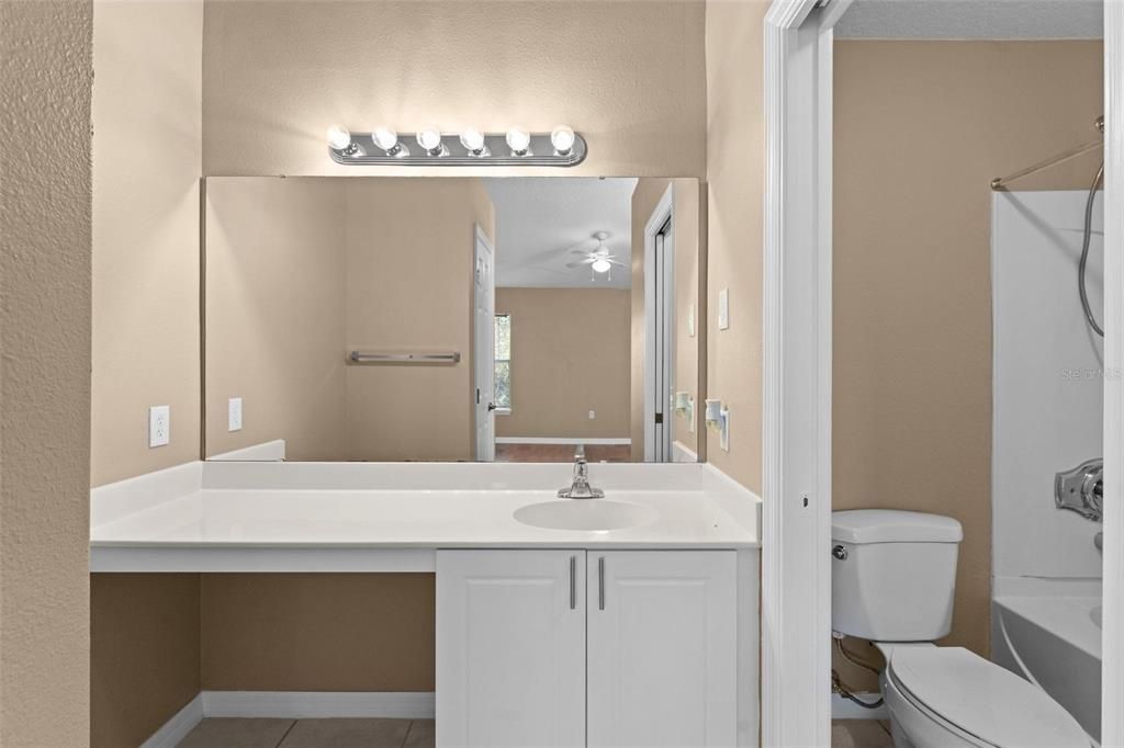 Main Bathroom Vanity