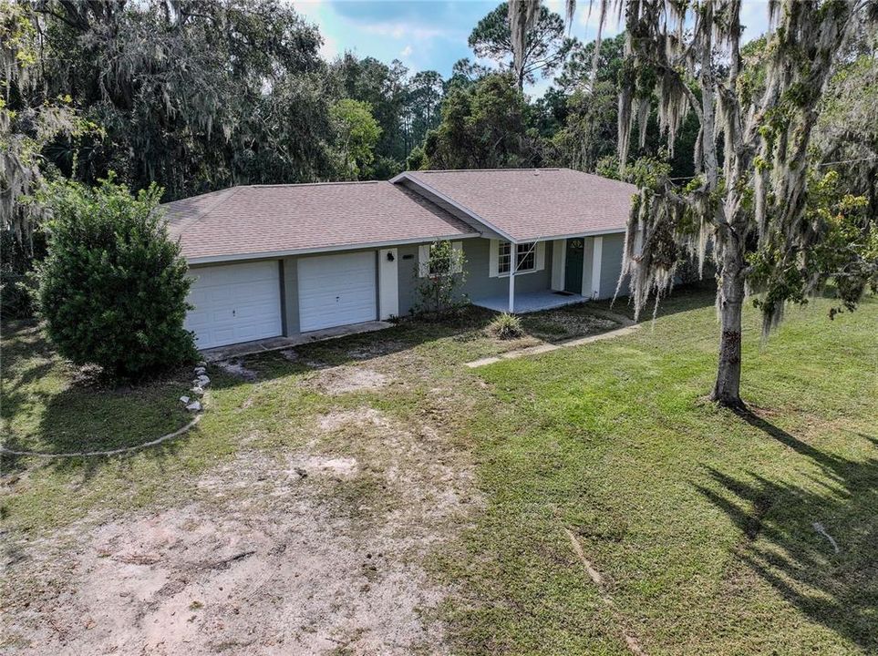 For Sale: $312,000 (3 beds, 2 baths, 1474 Square Feet)