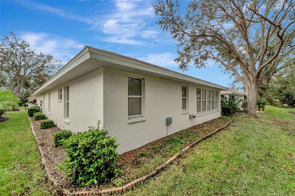 For Sale: $499,000 (3 beds, 2 baths, 1802 Square Feet)