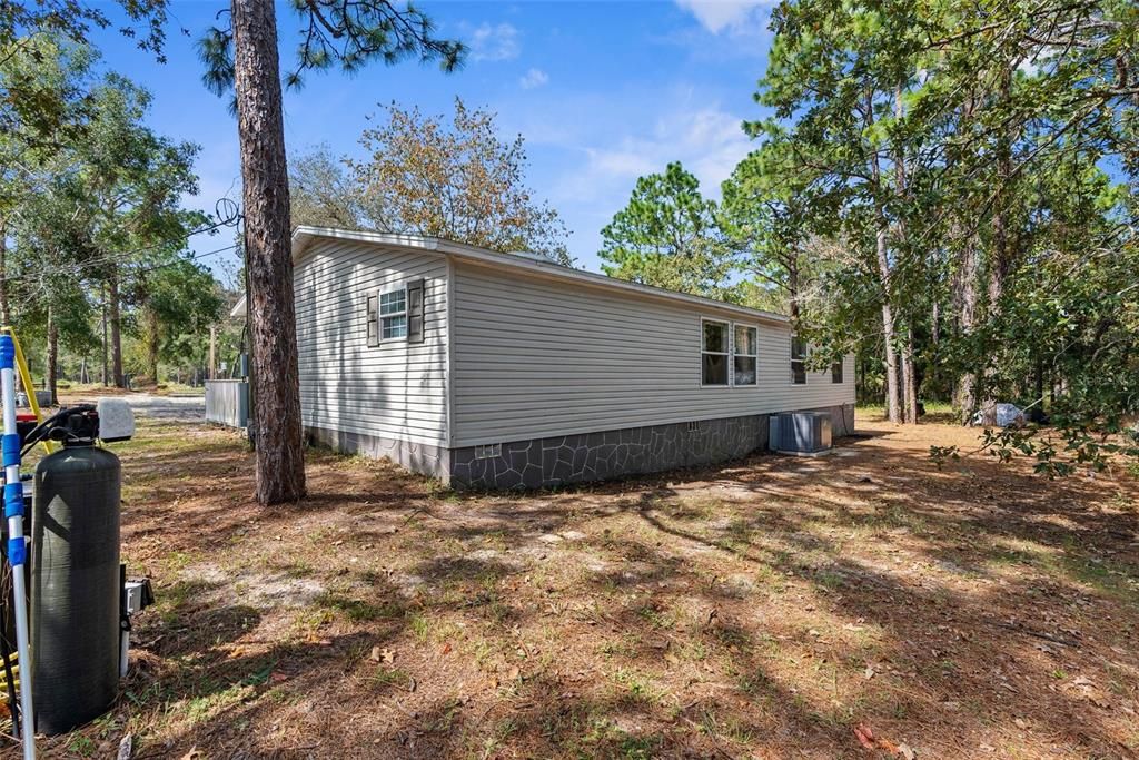 For Sale: $415,000 (3 beds, 2 baths, 1782 Square Feet)