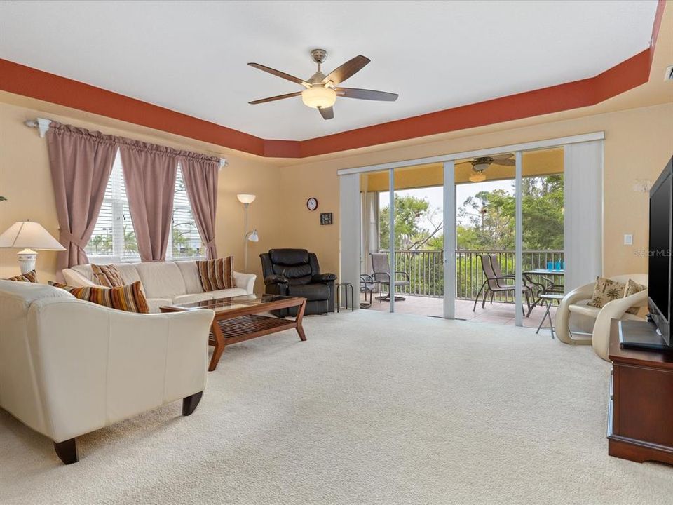 For Sale: $345,678 (3 beds, 2 baths, 1768 Square Feet)