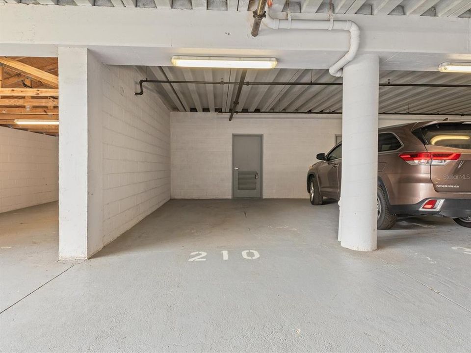 Primary parking spot w/storage