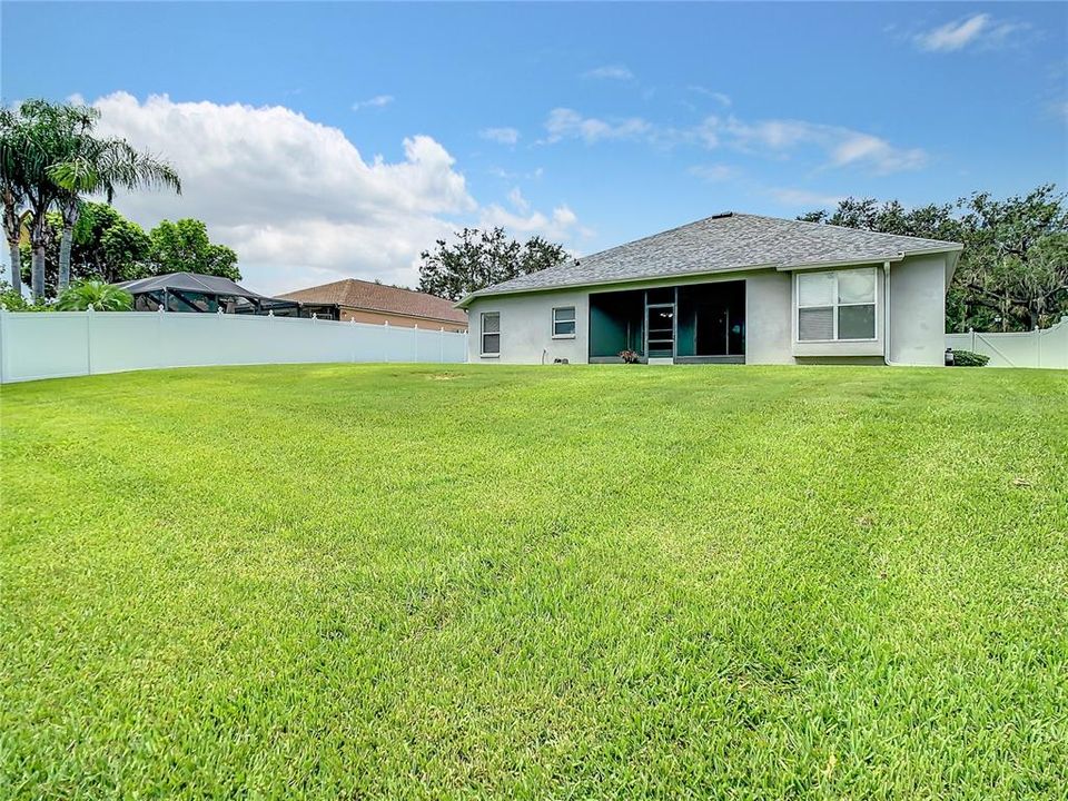 For Sale: $439,000 (3 beds, 2 baths, 2276 Square Feet)