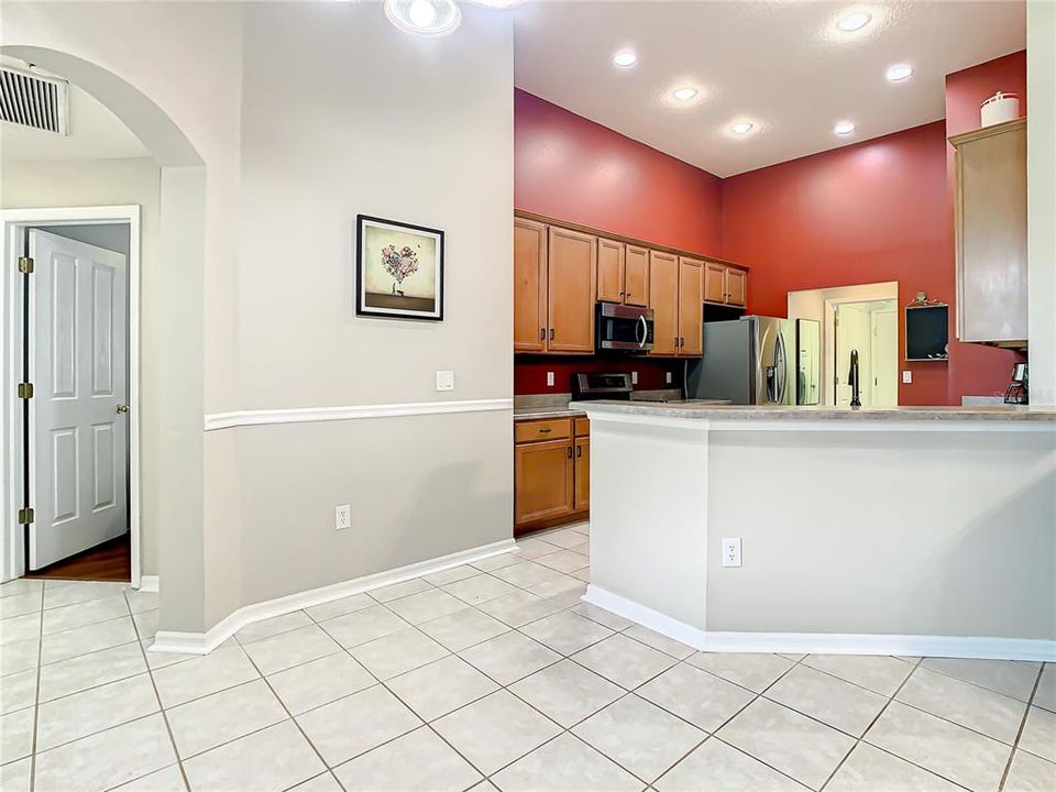 For Sale: $439,000 (3 beds, 2 baths, 2276 Square Feet)