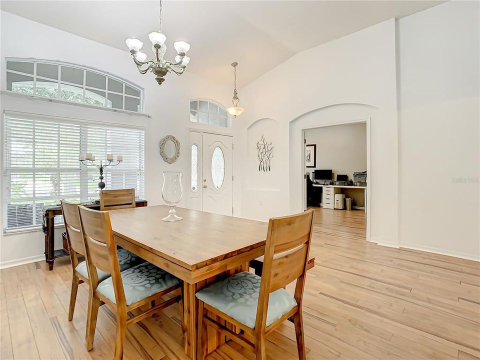 For Sale: $439,000 (3 beds, 2 baths, 2276 Square Feet)