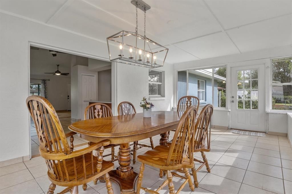 Formal Dinning Room