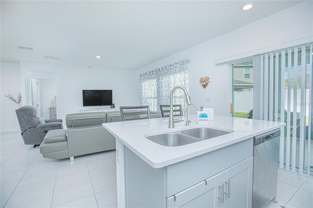 For Sale: $425,500 (3 beds, 2 baths, 2426 Square Feet)