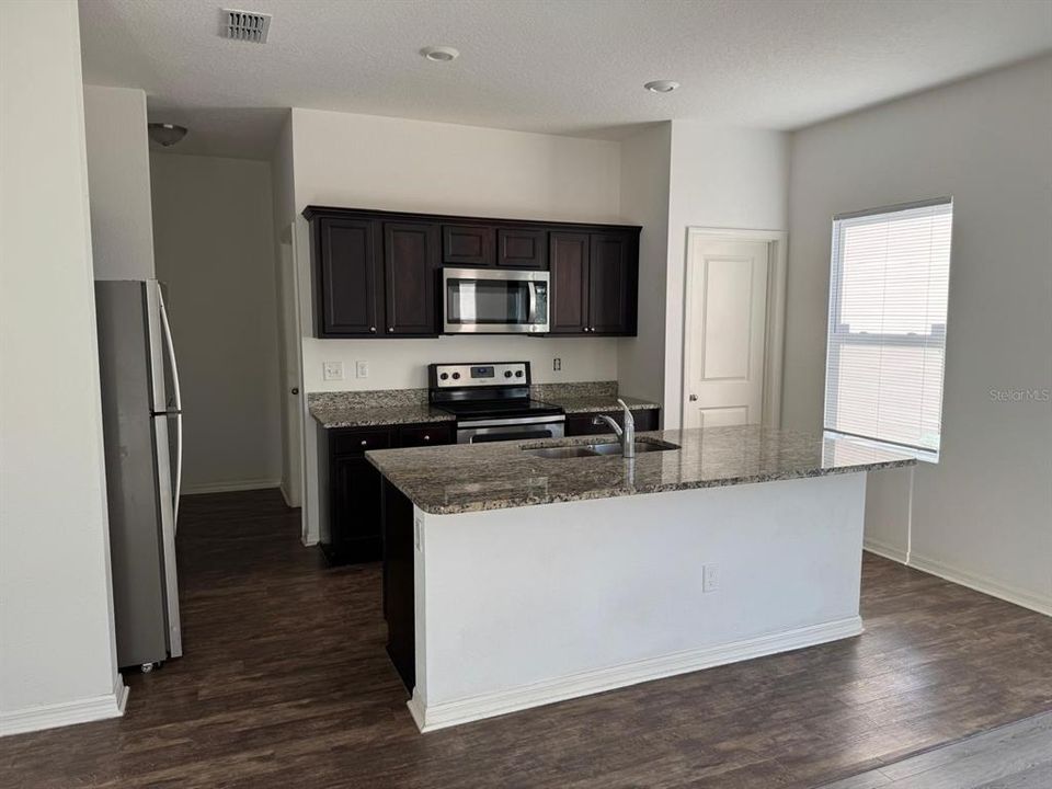 For Sale: $480,000 (4 beds, 2 baths, 2090 Square Feet)