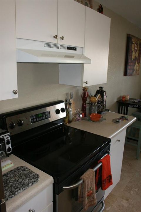 For Rent: $1,650 (2 beds, 1 baths, 600 Square Feet)