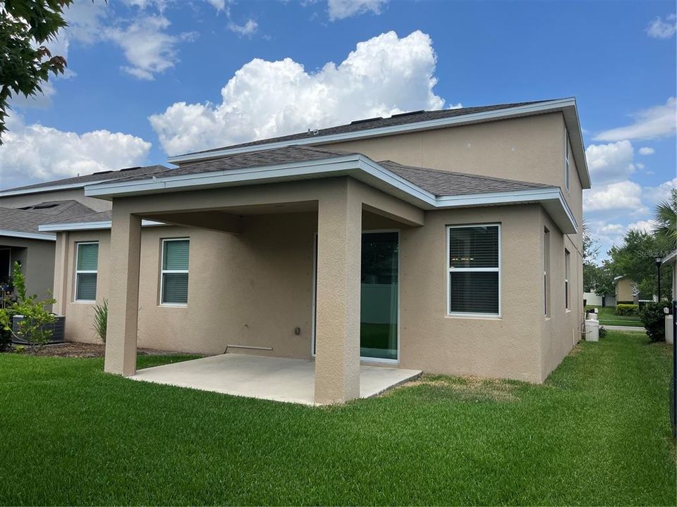 Active With Contract: $3,100 (5 beds, 2 baths, 2847 Square Feet)