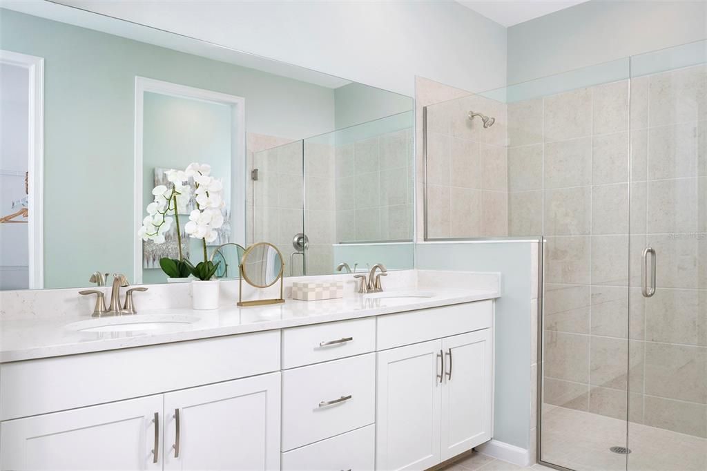 Model Owners Bathroom Vanity