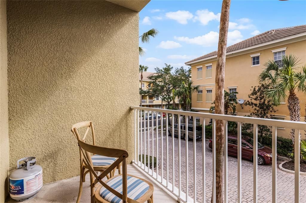 2nd floor rear balcony dining room