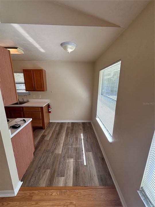 Kitchen Image 3