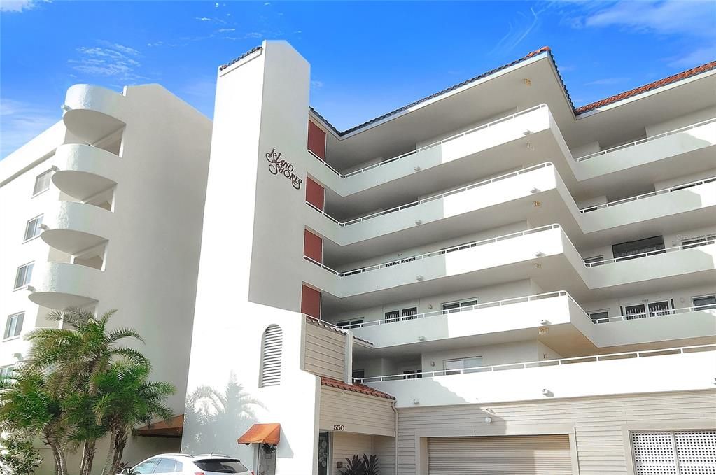 En Venta: $1,550,000 (3 camas, 2 baños, 2279 Pies cuadrados)