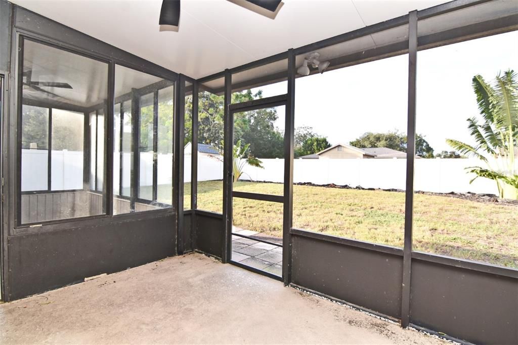 3 season  back porch with vinyl windows