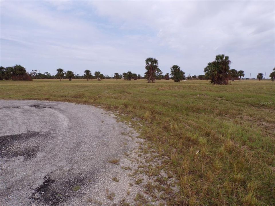 En Venta: $17,990 (0.21 acres)