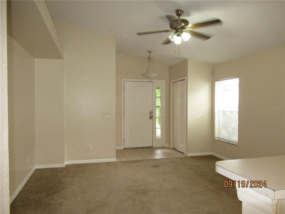 For Rent: $2,000 (3 beds, 2 baths, 1284 Square Feet)