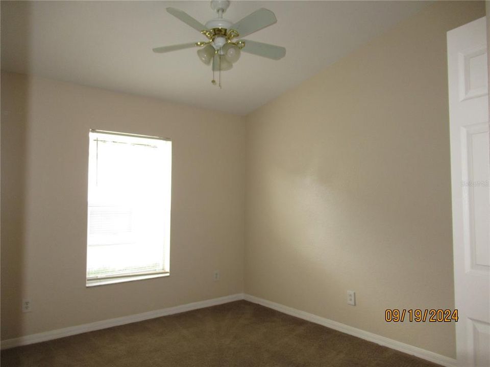 For Rent: $2,000 (3 beds, 2 baths, 1284 Square Feet)