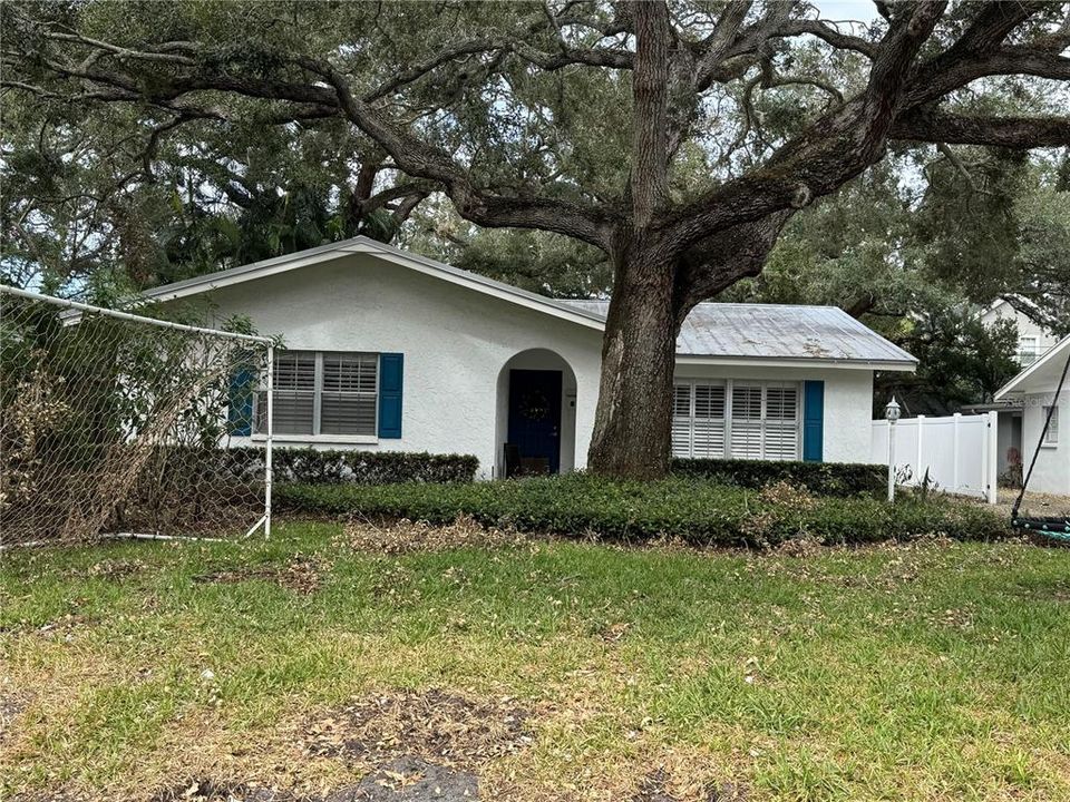 For Sale: $649,900 (3 beds, 2 baths, 1615 Square Feet)