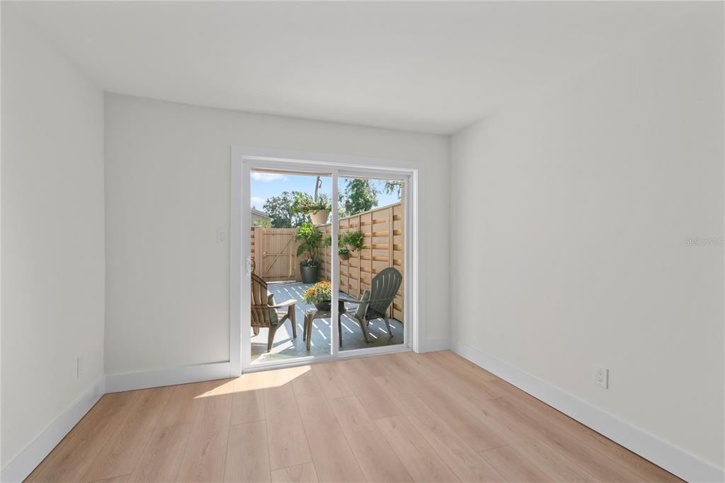 FIRST FLOOR BEDROOM OVERLOOKING COURTYARD