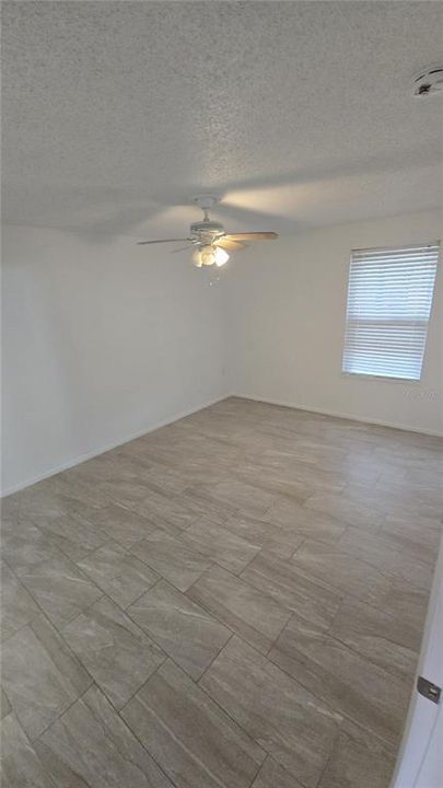 For Rent: $1,650 (3 beds, 2 baths, 1149 Square Feet)