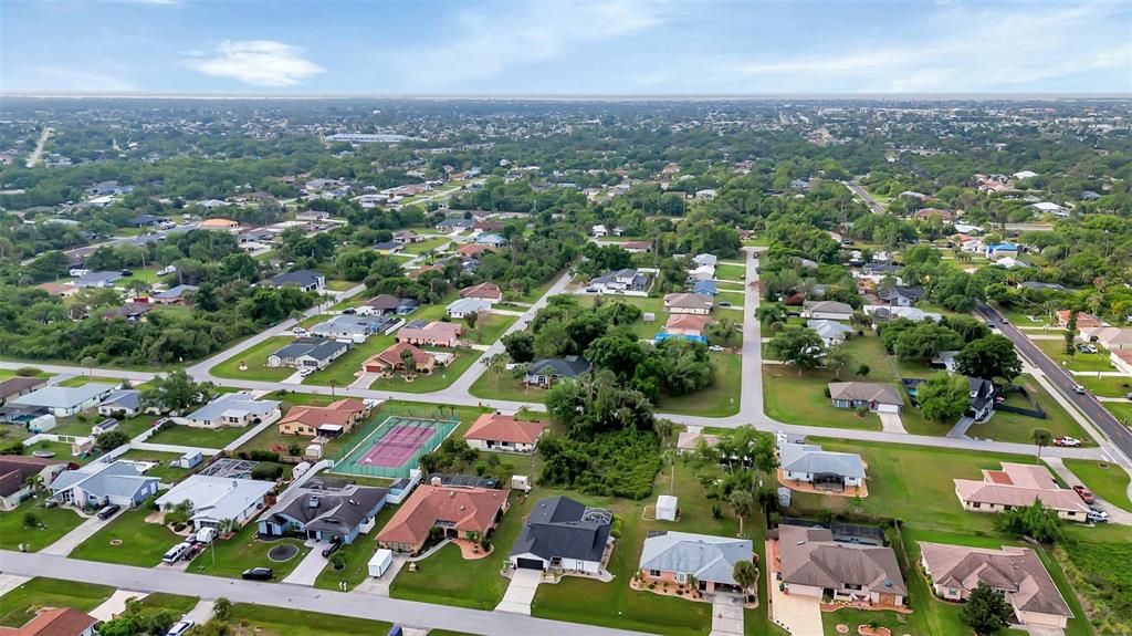 For Sale: $329,000 (3 beds, 2 baths, 1780 Square Feet)