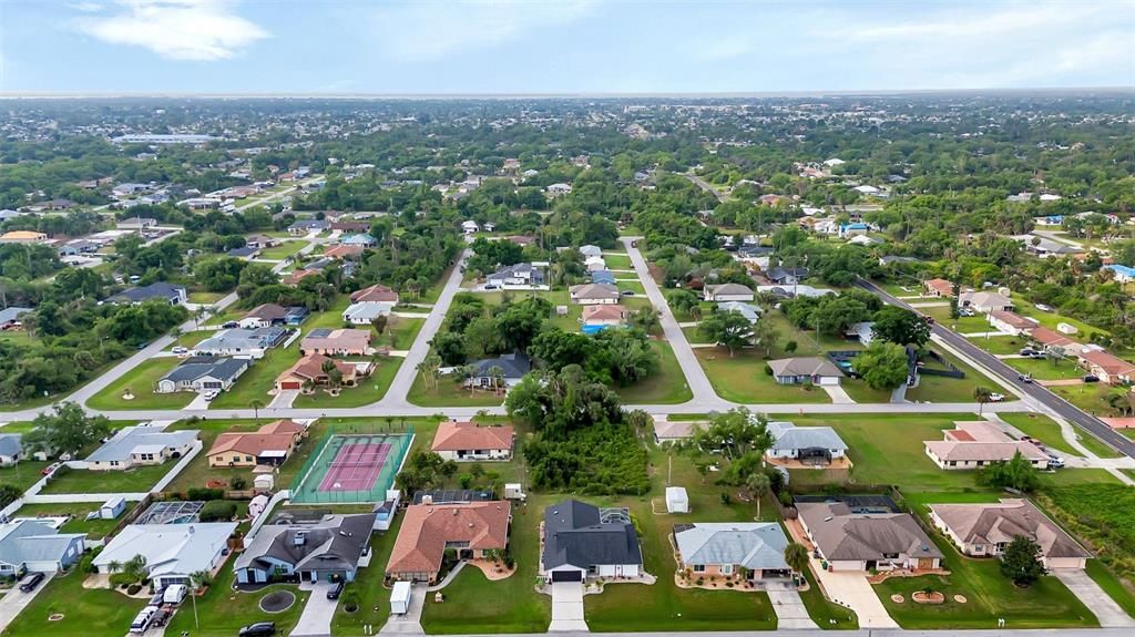 For Sale: $329,000 (3 beds, 2 baths, 1780 Square Feet)