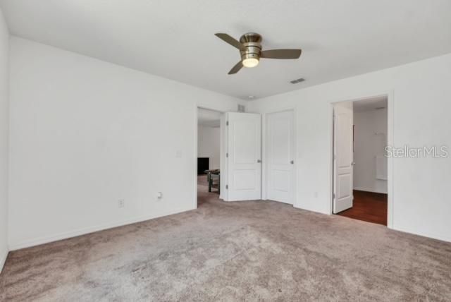 For Sale: $283,000 (3 beds, 2 baths, 1563 Square Feet)