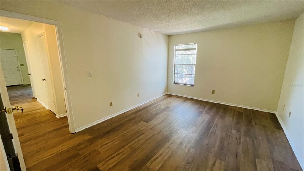 For Rent: $1,425 (2 beds, 2 baths, 912 Square Feet)