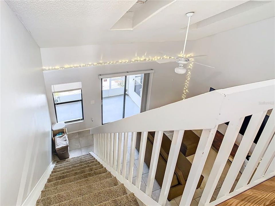 For Sale: $249,990 (2 beds, 2 baths, 1044 Square Feet)