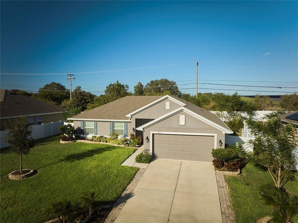 Plenty of space in the driveway