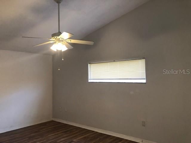 For Rent: $2,100 (3 beds, 2 baths, 1736 Square Feet)