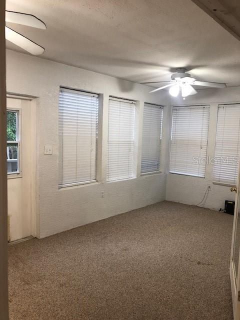 For Rent: $2,100 (3 beds, 2 baths, 1736 Square Feet)