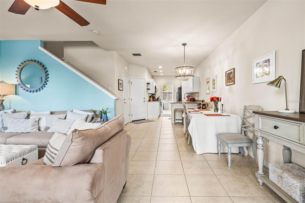 Entrance to open Floor plan living/dining area