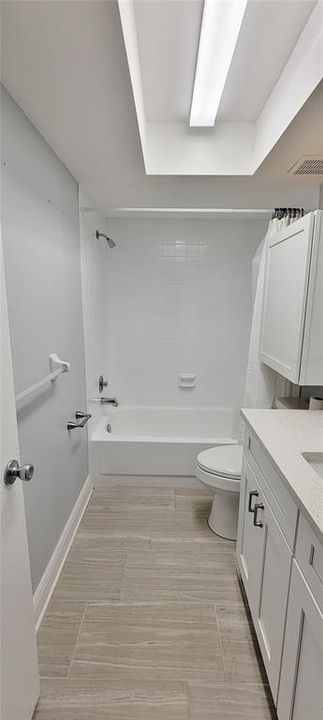 2nd Bathroom