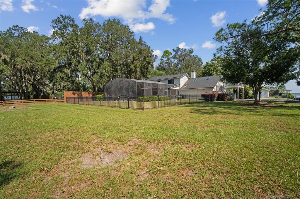 For Sale: $1,195,000 (3 beds, 2 baths, 2176 Square Feet)