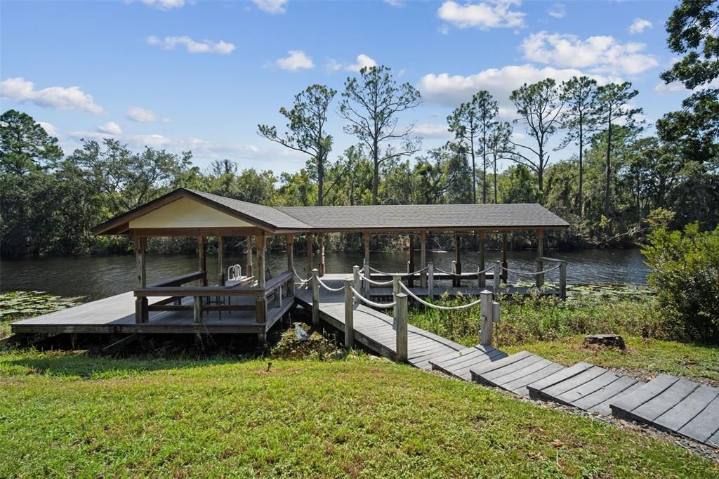 For Sale: $1,195,000 (3 beds, 2 baths, 2176 Square Feet)