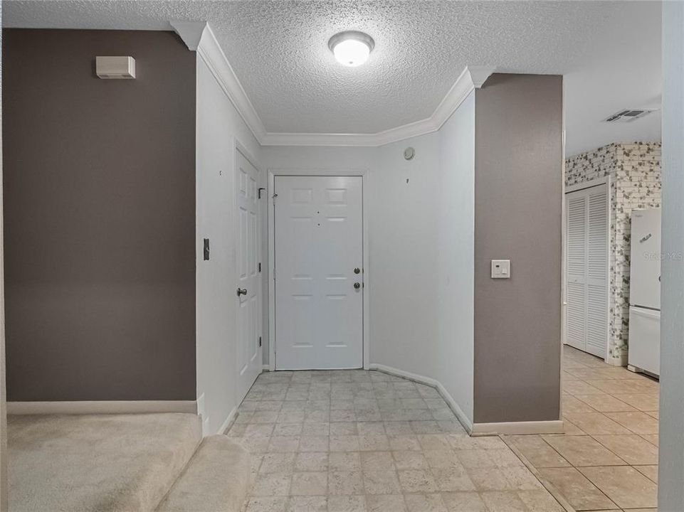 For Sale: $230,000 (2 beds, 2 baths, 1616 Square Feet)