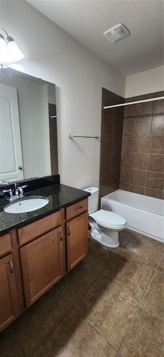 For Rent: $2,650 (3 beds, 2 baths, 1639 Square Feet)