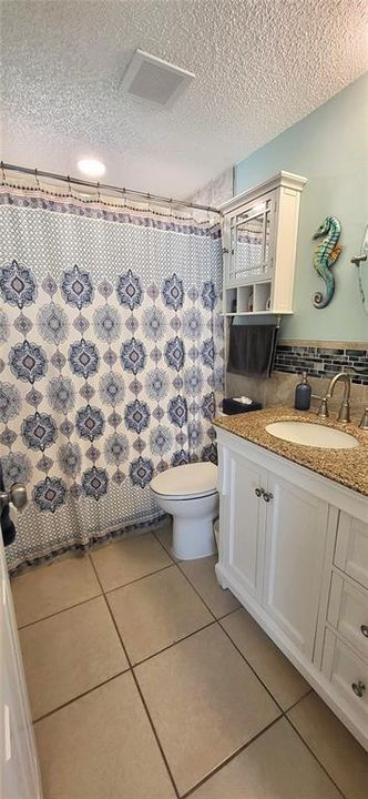 For Sale: $274,900 (2 beds, 2 baths, 1114 Square Feet)