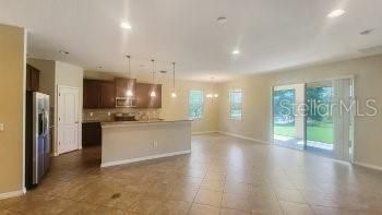 For Rent: $2,790 (3 beds, 2 baths, 2036 Square Feet)